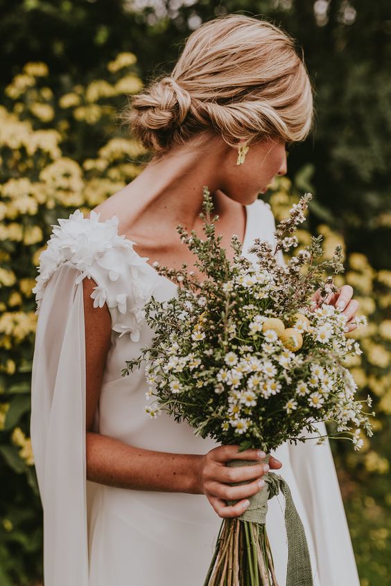 peinado de novia semirrecogido