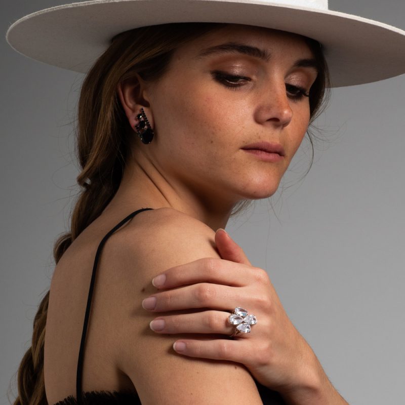 anillo de novia