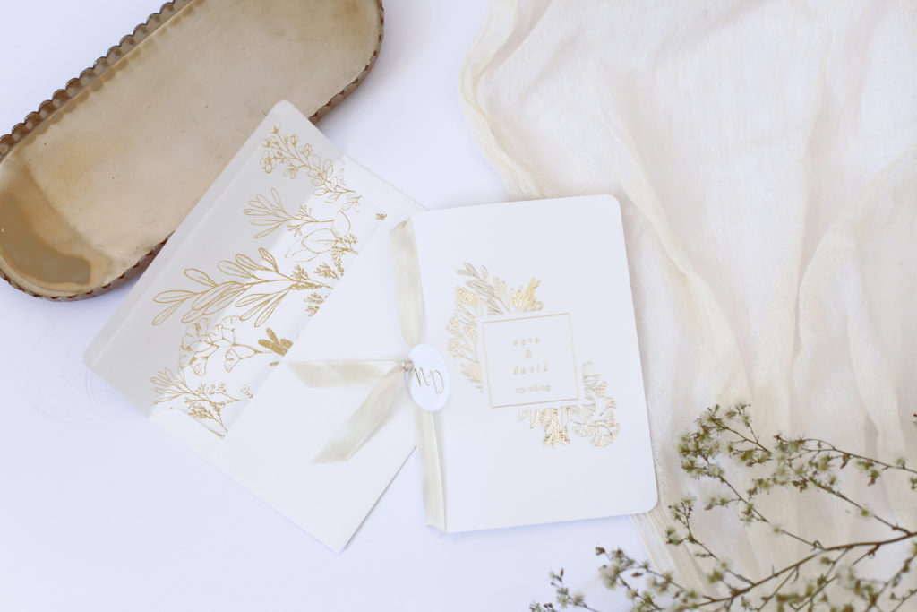 Victoria II | Tarjeta para invitación de boda religiosa